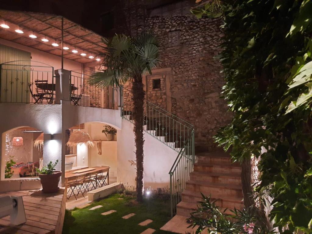 Drome Provencale Maison Familiale Calme Dans Village Valreas Exterior photo