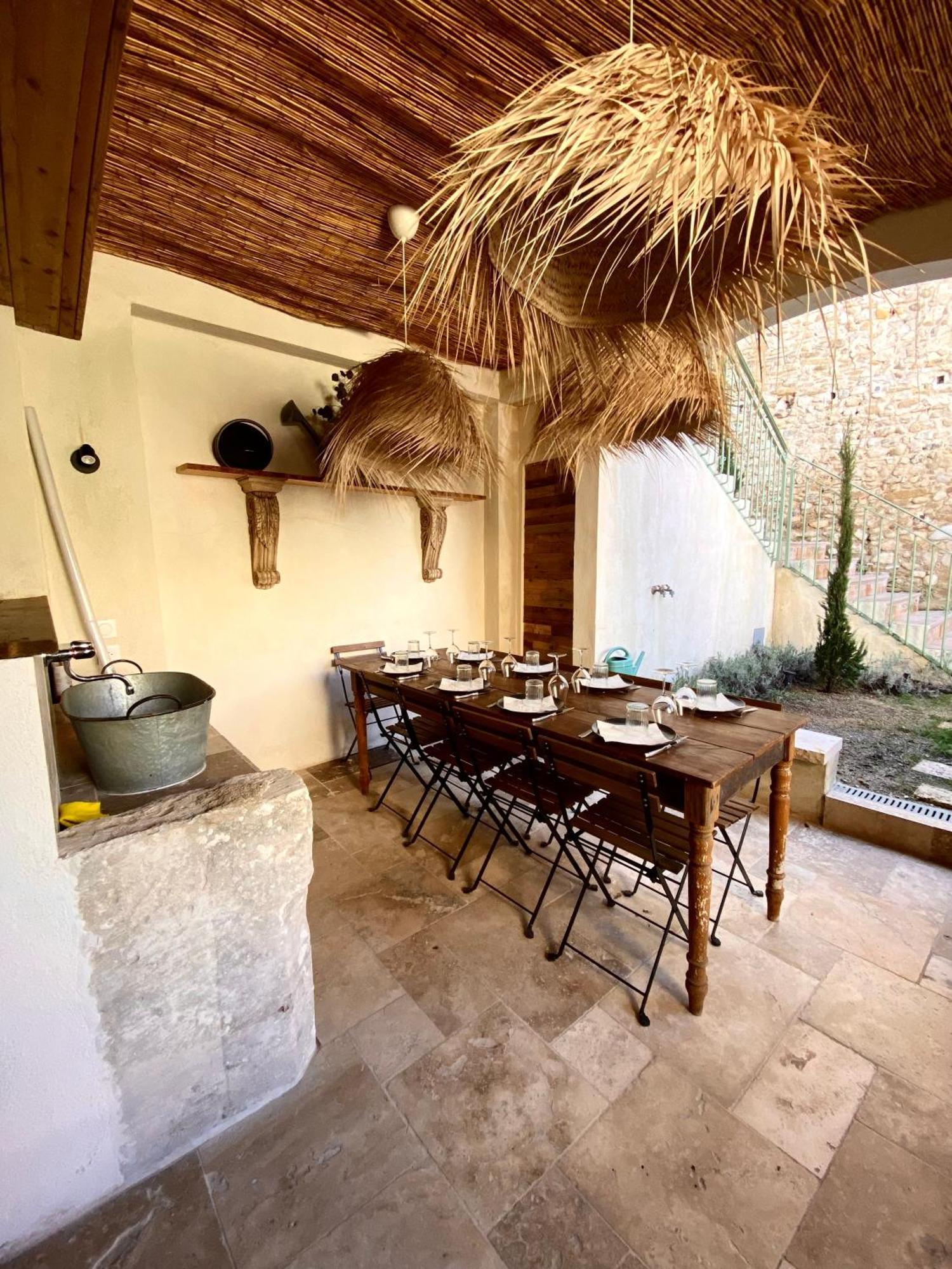 Drome Provencale Maison Familiale Calme Dans Village Valreas Exterior photo