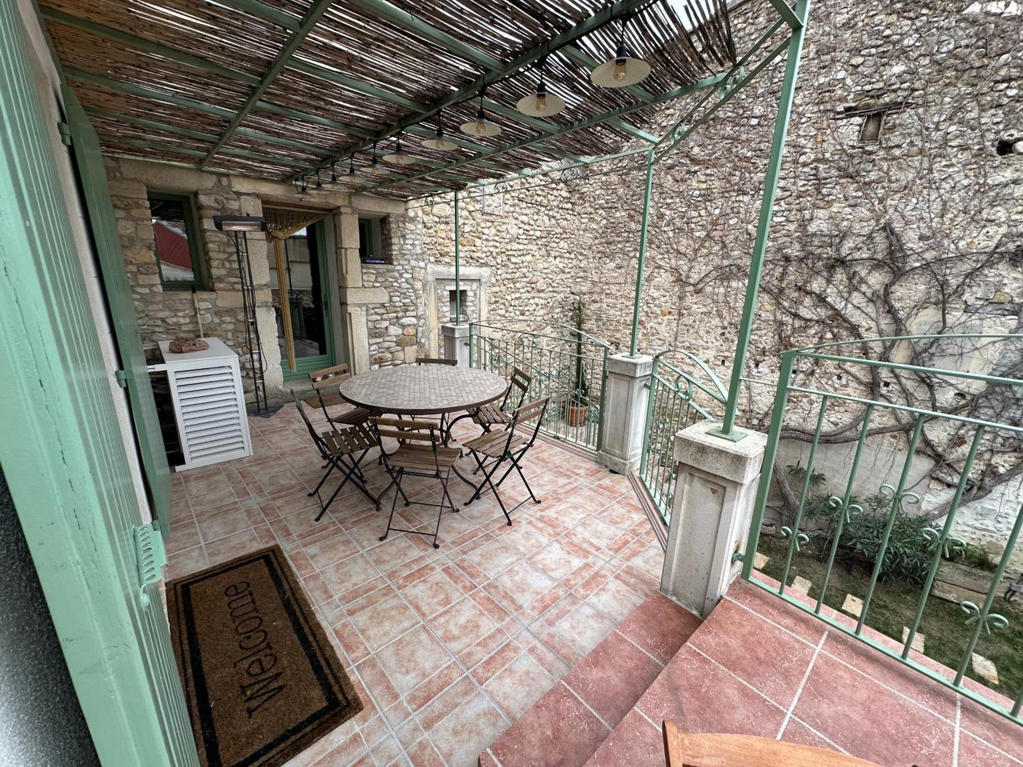 Drome Provencale Maison Familiale Calme Dans Village Valreas Exterior photo